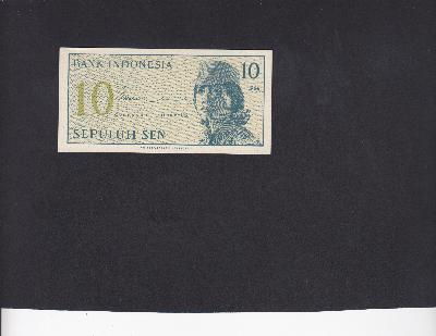 Beschrijving achterzijde: FEMALE